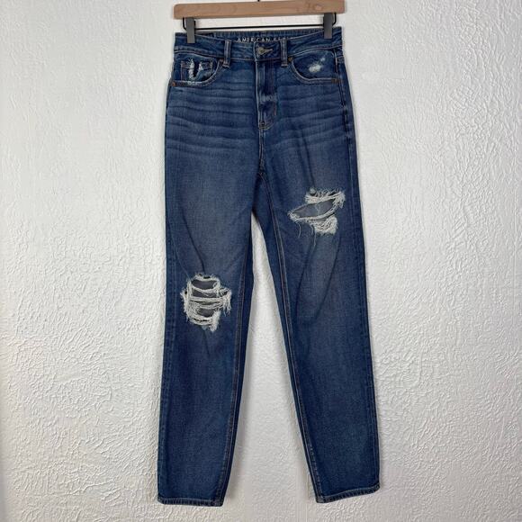 American Eagle Distressed Mom Straight Jean Size 2 Long - Picture 1 of 5